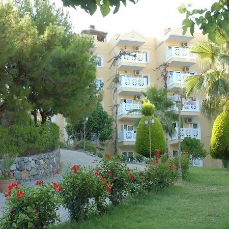 Charming Home With Shared Pool Near Beach In Alanya Алания